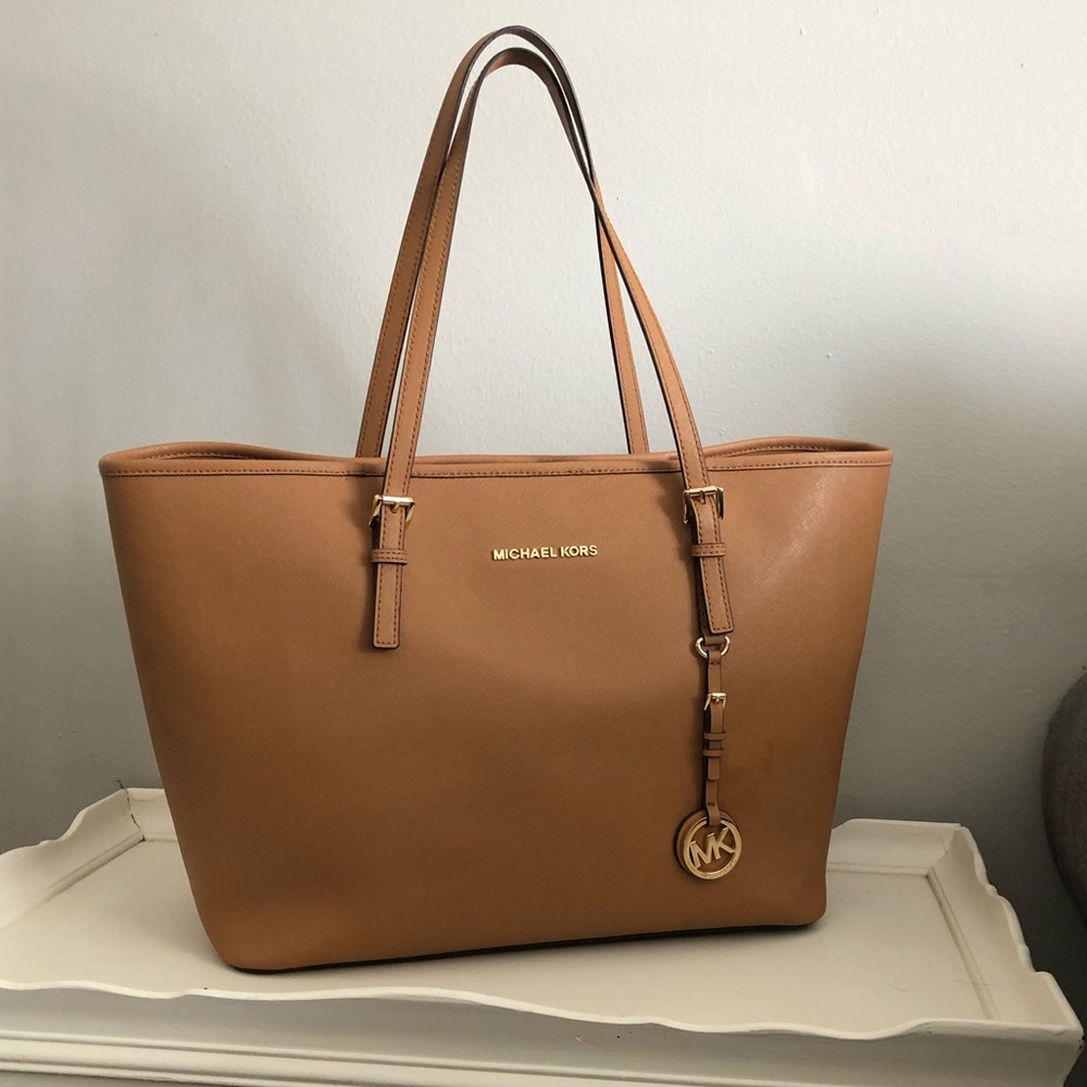 Michael Kors Brown Luggage/Gold Tote Bag/Purse